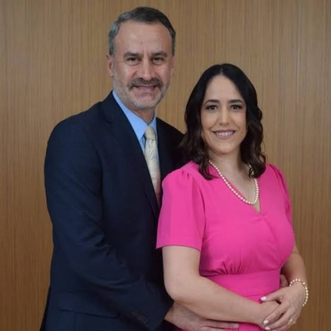 ￼ VANESA Y RICHARD BENECK